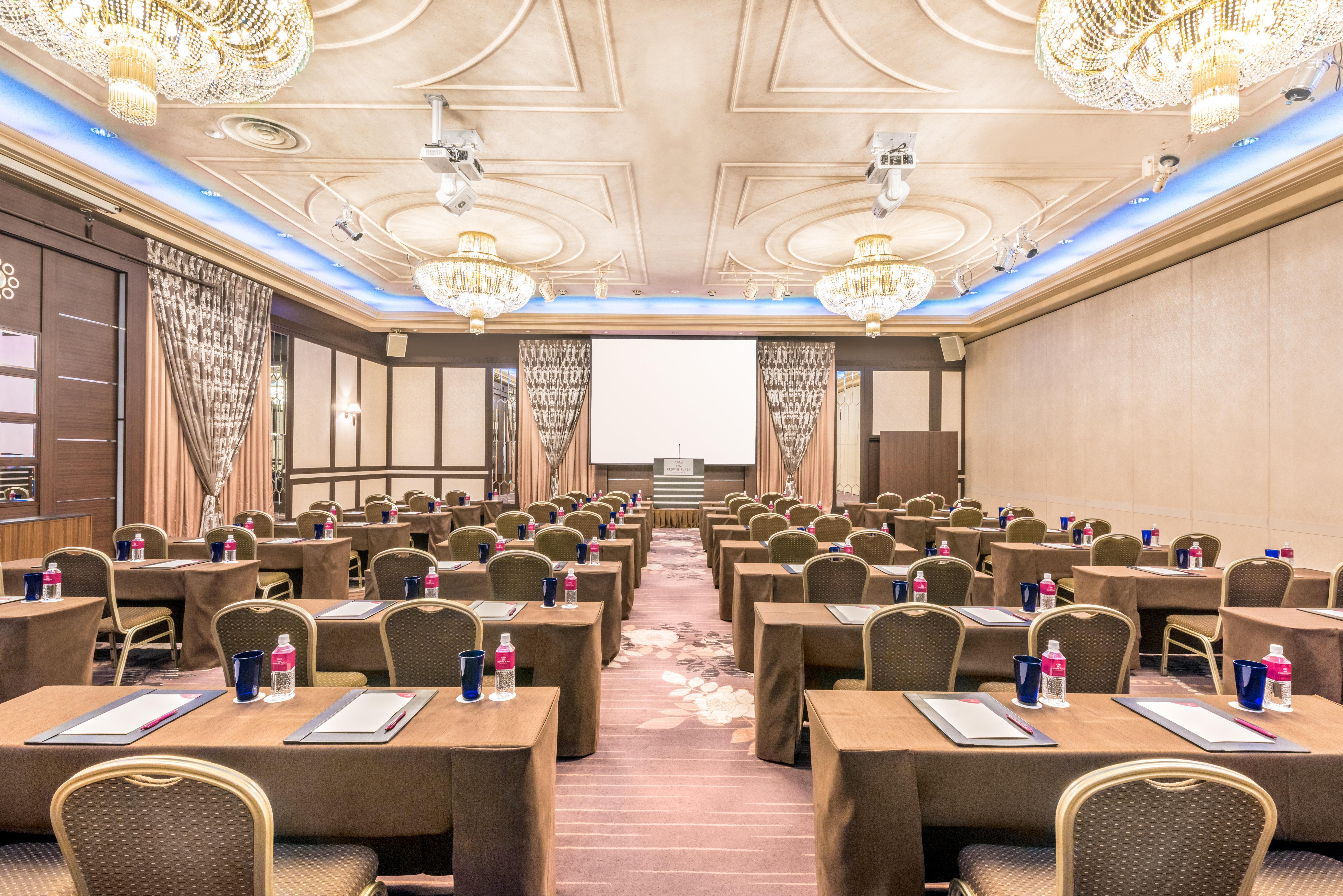 Hotel Ana Crowne Plaza Kumamoto New Sky By Ihg Exterior foto