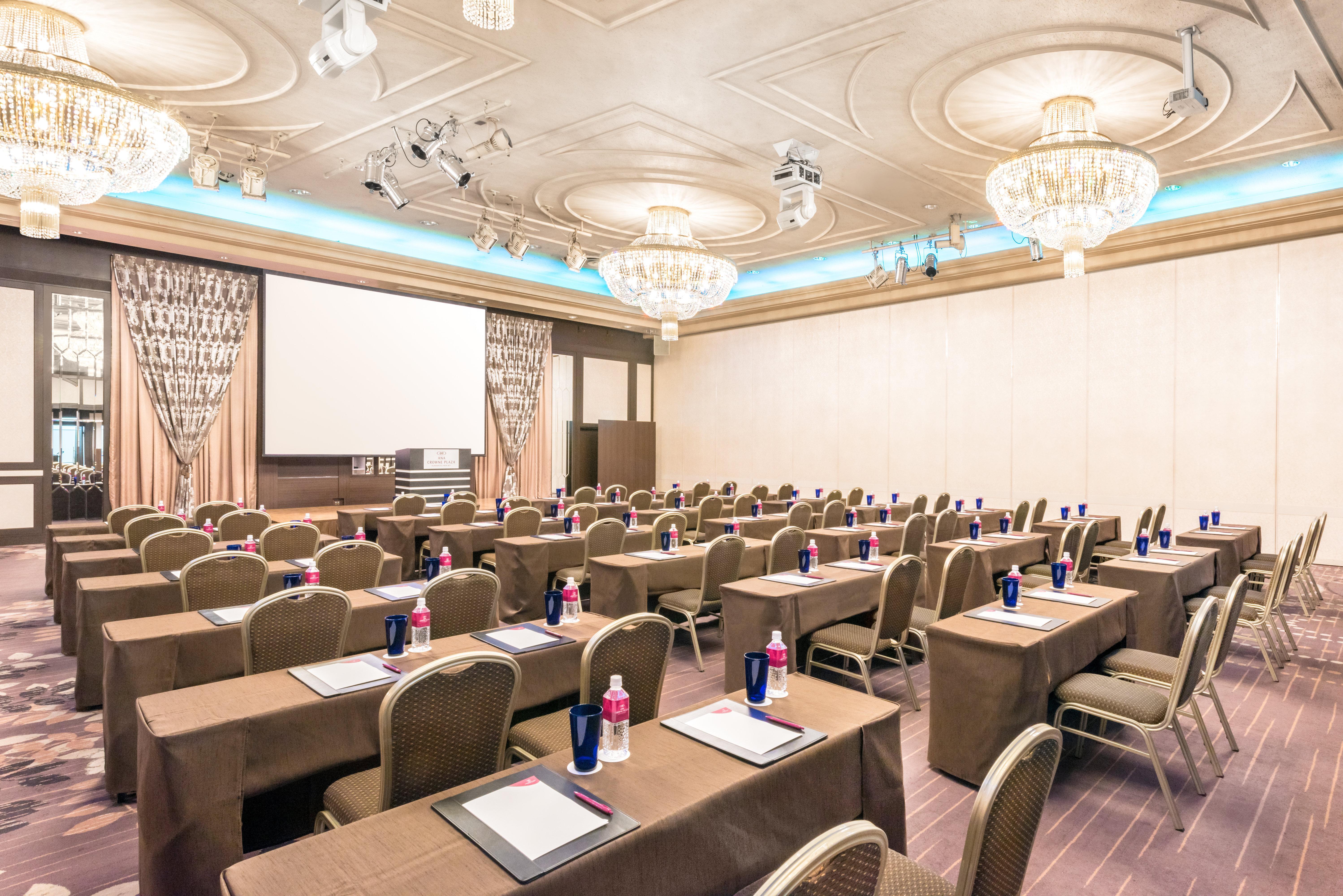 Hotel Ana Crowne Plaza Kumamoto New Sky By Ihg Exterior foto